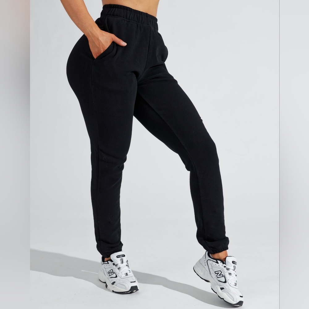 BuffBunny Cloud Joggers